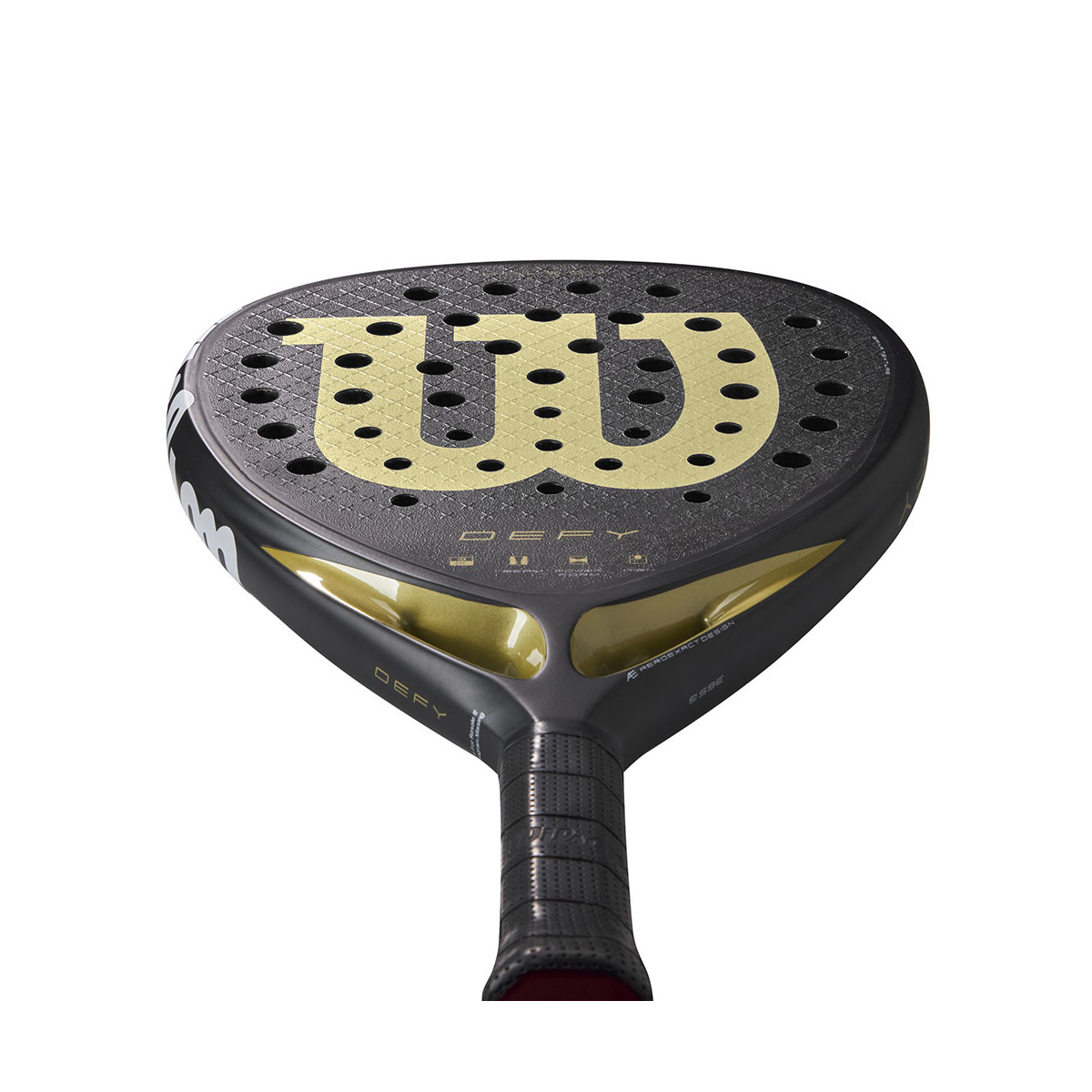 Wilson Blade V3 racket