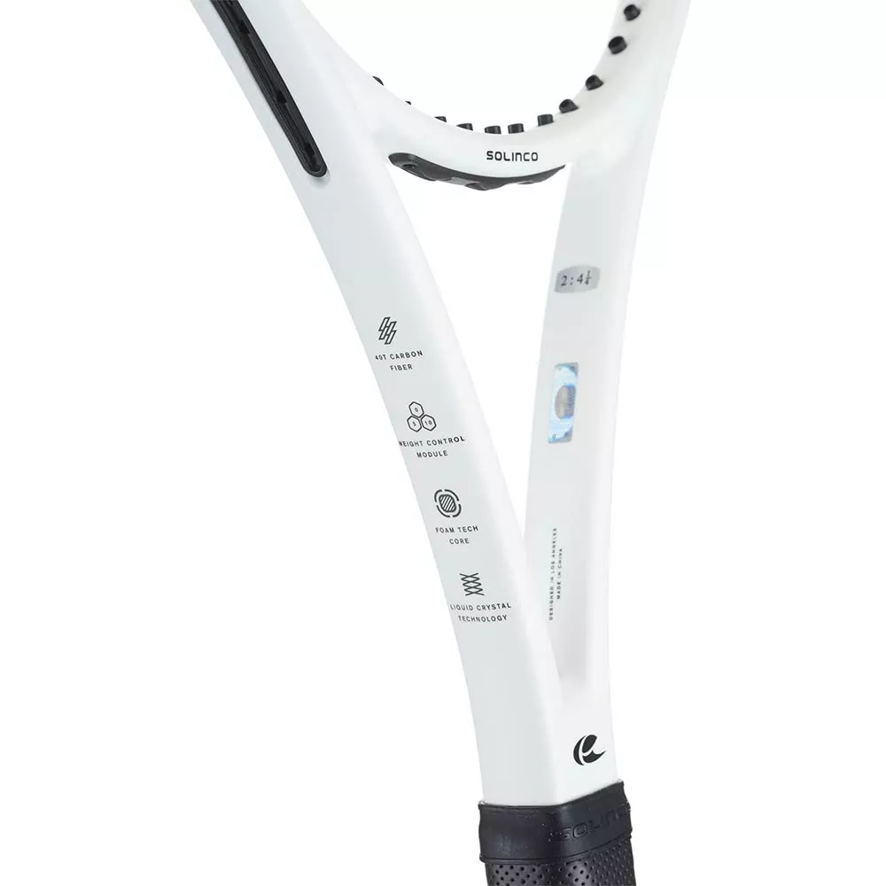 Solinco White Out 290 racket