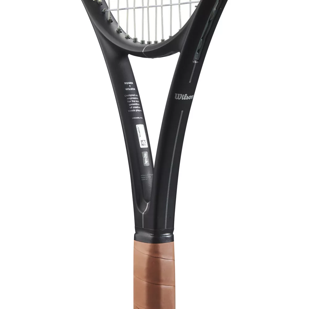 Wilson RF 01 (300g) racket