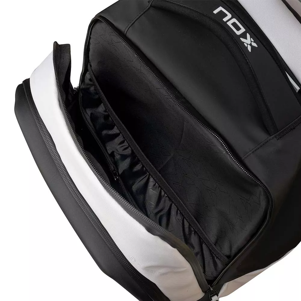 Nox Luxury Open Series Black / Red backpack