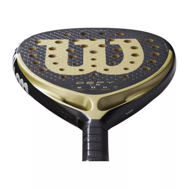 Wilson Blade V3 racket