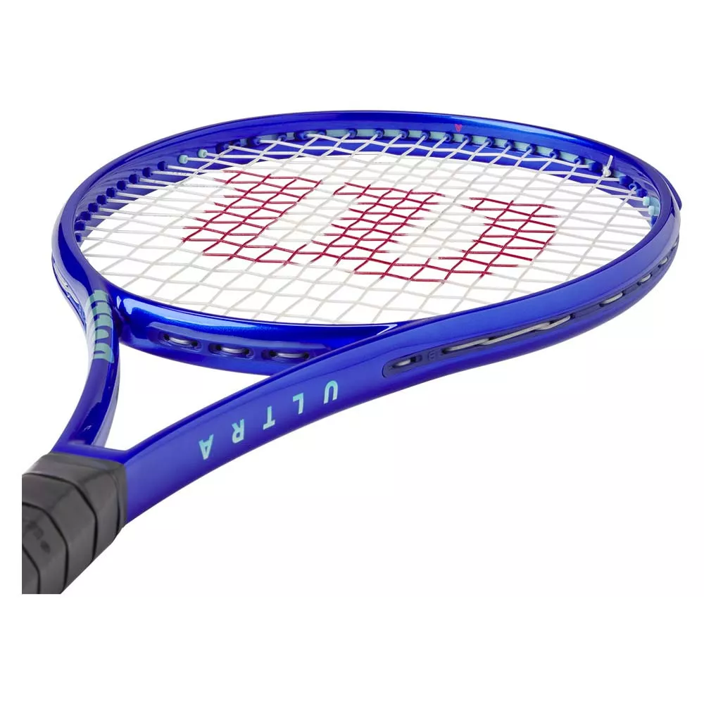 Wilson Ultra 100 V5 (300g) racket