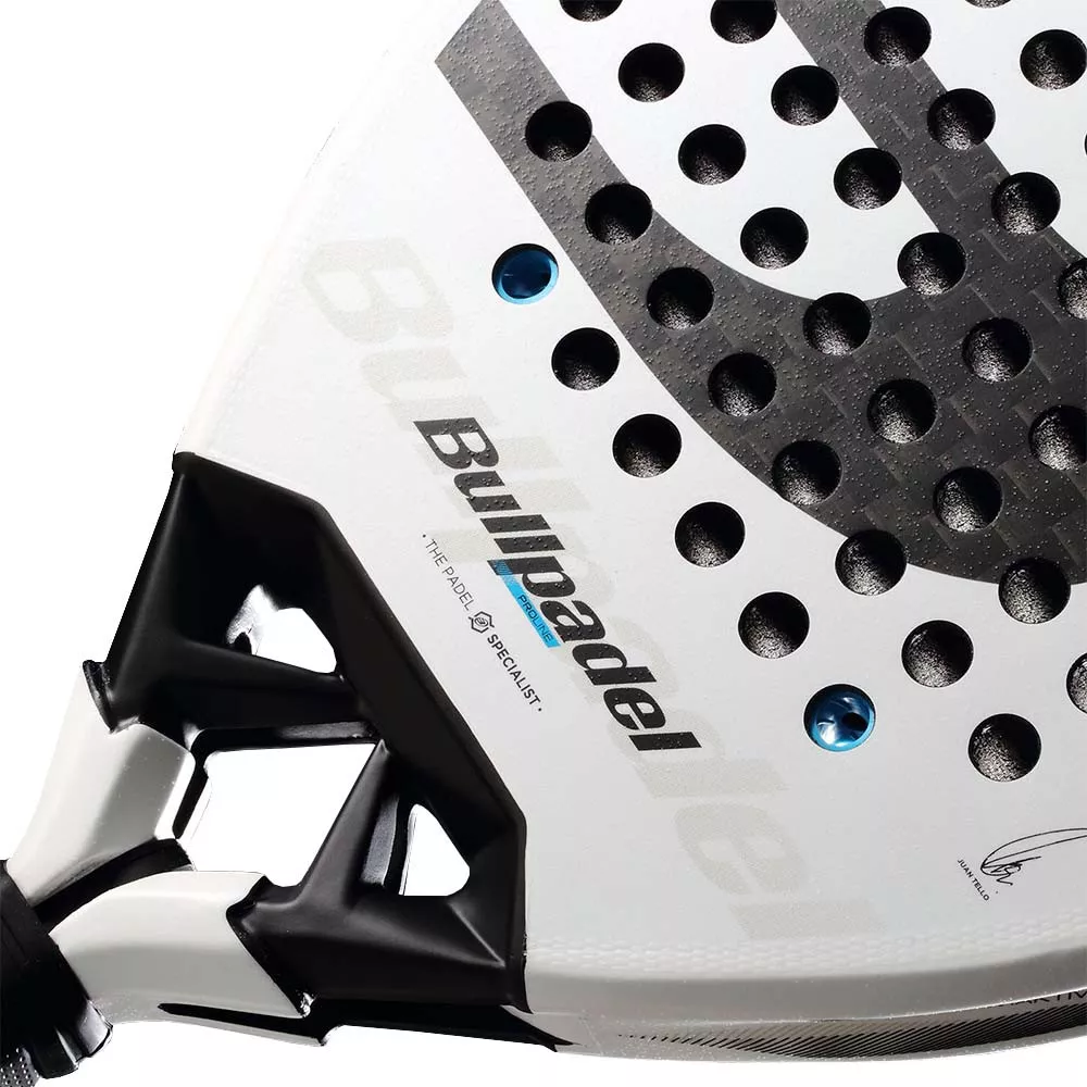 Bullpadel Vertex 04 25 racket