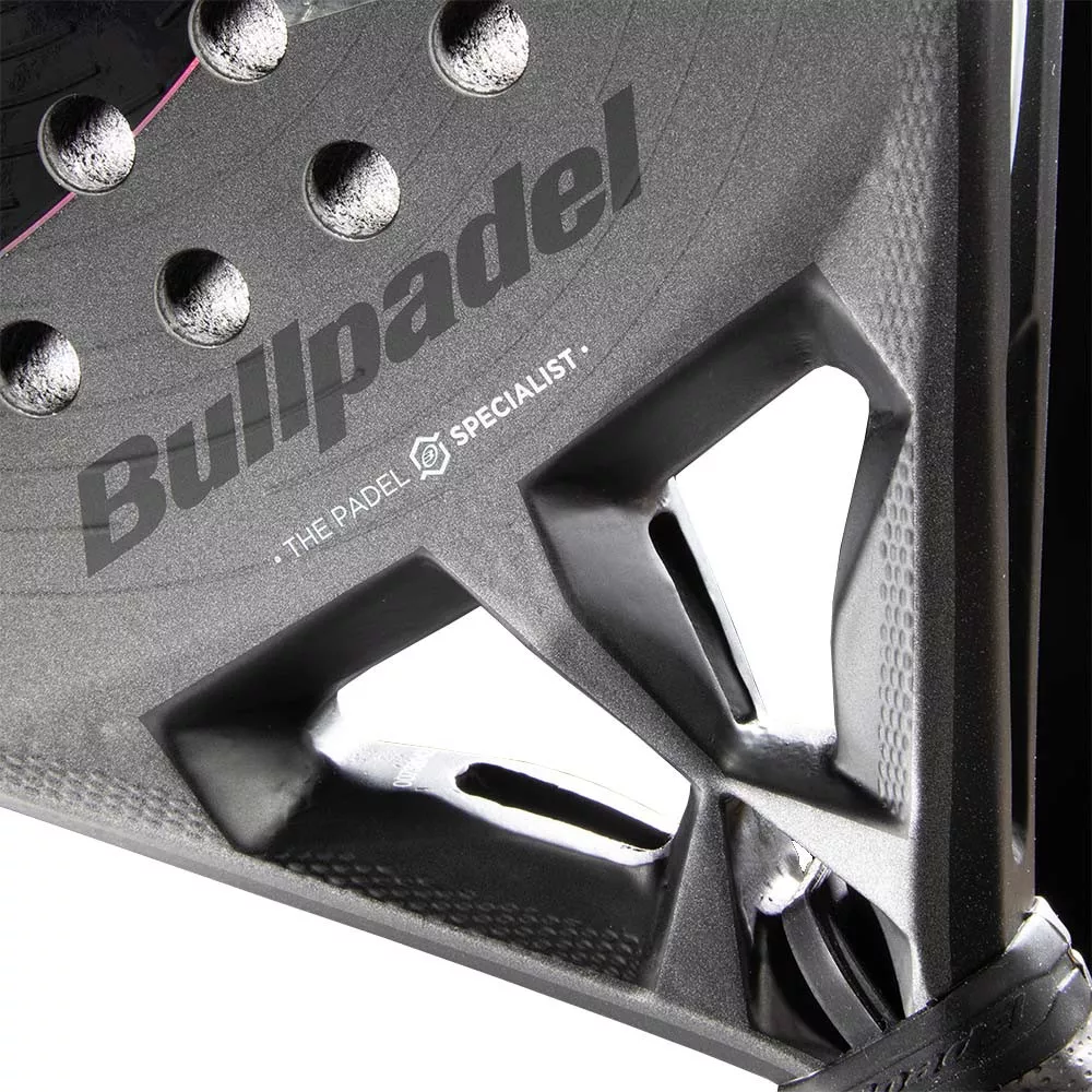 Bullpadel Hack 04 Hybrid 25 racket