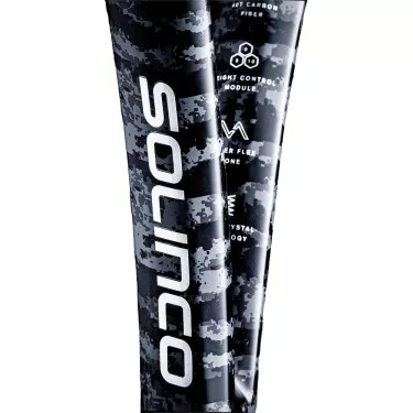 Solinco Black Out 300 racket