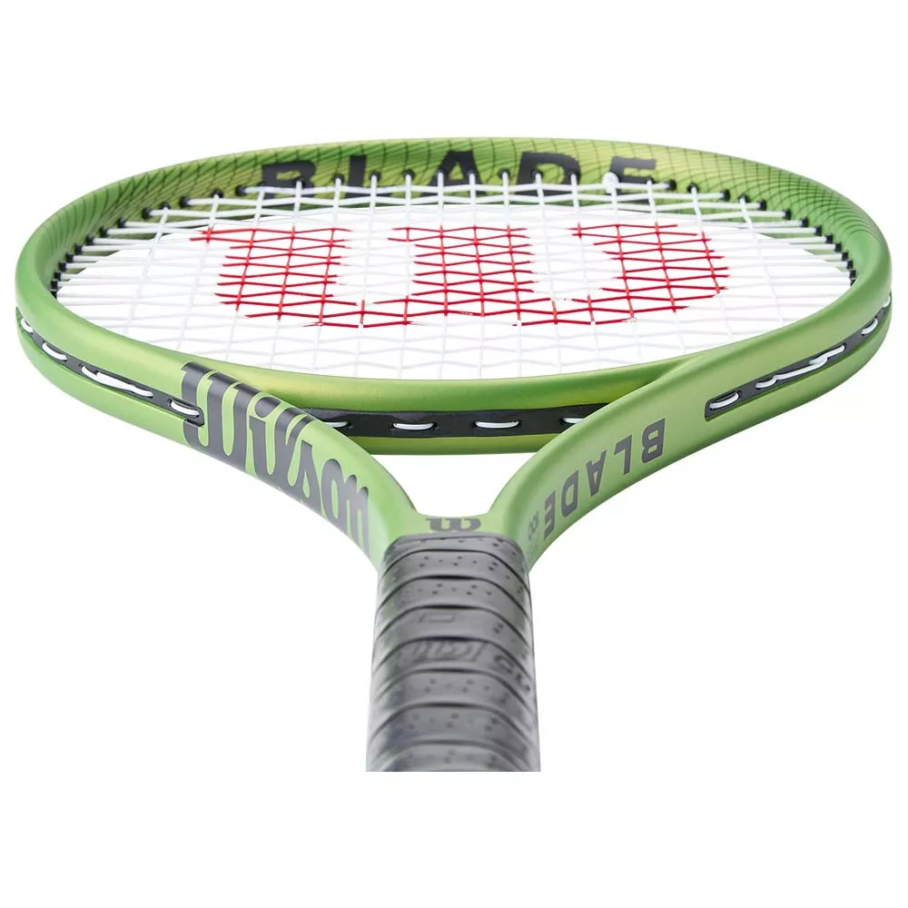 Wilson Blade Feel 100 (284g) racket