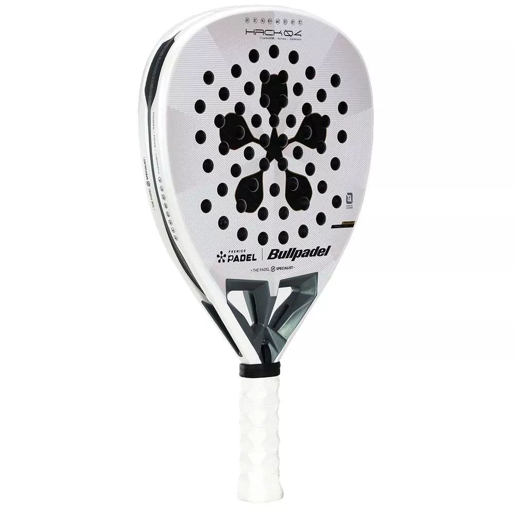Bullpadel Hack 04 Premier Padel 26 Padel Racket