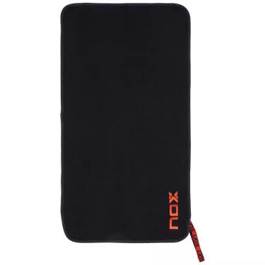 Nox Black / Red Towel